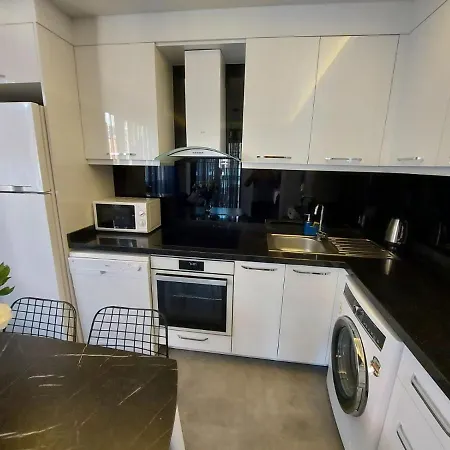 公寓 Aura Homes One Bedroom Near Cleopatra 阿拉尼亚