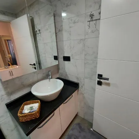 Aura Homes One Bedroom Near Cleopatra * 阿拉尼亚