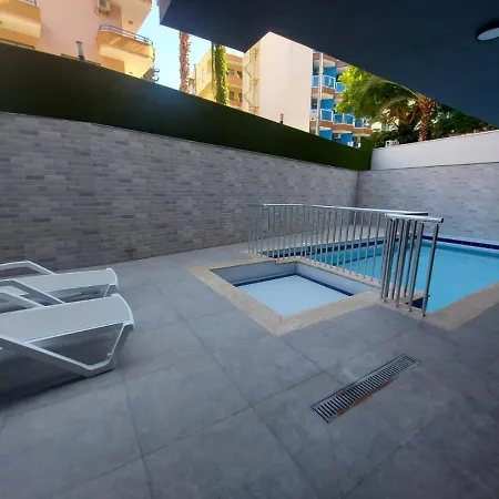 Aura Homes One Bedroom Near Cleopatra * 阿拉尼亚
